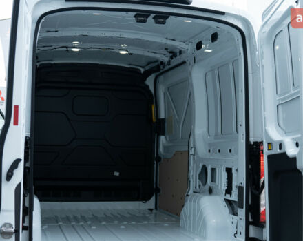 Форд Транзит, об'ємом двигуна 2 л та пробігом 0 тис. км за 48037 $, фото 17 на Automoto.ua