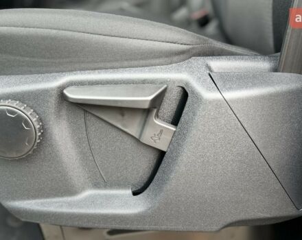 Форд Транзит, объемом двигателя 2 л и пробегом 0 тыс. км за 50532 $, фото 39 на Automoto.ua