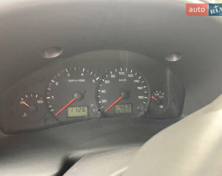 Форд Транзит, об'ємом двигуна 2.4 л та пробігом 262 тис. км за 6000 $, фото 9 на Automoto.ua