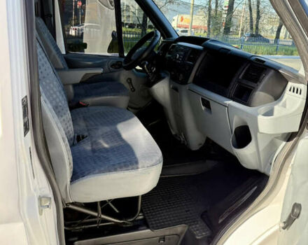 Форд Транзит, объемом двигателя 2.4 л и пробегом 380 тыс. км за 8400 $, фото 14 на Automoto.ua