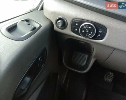 Форд Транзит, объемом двигателя 2 л и пробегом 297 тыс. км за 14400 $, фото 19 на Automoto.ua