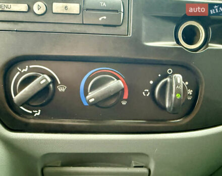 Форд Транзит, об'ємом двигуна 2.2 л та пробігом 383 тис. км за 10999 $, фото 20 на Automoto.ua