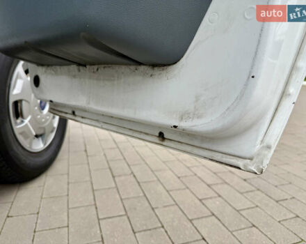 Форд Транзит, об'ємом двигуна 2.2 л та пробігом 383 тис. км за 10999 $, фото 16 на Automoto.ua