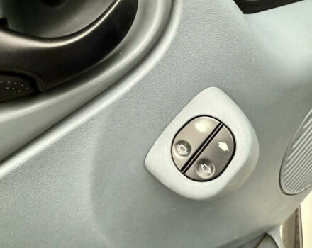 Форд Транзит, об'ємом двигуна 2.2 л та пробігом 383 тис. км за 10999 $, фото 24 на Automoto.ua