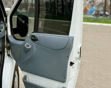 Форд Транзит, об'ємом двигуна 2.2 л та пробігом 383 тис. км за 10999 $, фото 14 на Automoto.ua