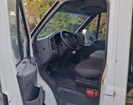 Форд Транзит, объемом двигателя 2 л и пробегом 600 тыс. км за 3600 $, фото 7 на Automoto.ua