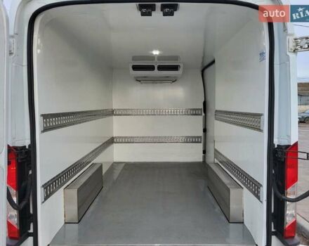 Форд Транзит, об'ємом двигуна 2.2 л та пробігом 340 тис. км за 17600 $, фото 10 на Automoto.ua