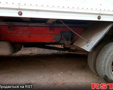 Форд Транзит, объемом двигателя 2.5 л и пробегом 700 тыс. км за 4900 $, фото 3 на Automoto.ua