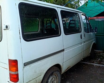 Форд Транзит, объемом двигателя 2.5 л и пробегом 0 тыс. км за 1800 $, фото 1 на Automoto.ua