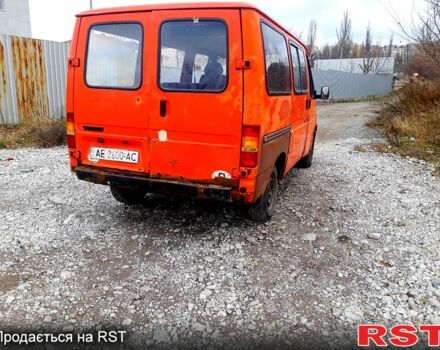 Форд Транзит, объемом двигателя 2 л и пробегом 200 тыс. км за 1350 $, фото 2 на Automoto.ua