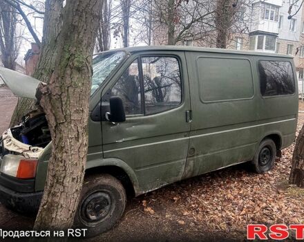 Форд Транзит, объемом двигателя 25 л и пробегом 300 тыс. км за 2700 $, фото 1 на Automoto.ua