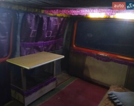 Форд Транзит, объемом двигателя 2.5 л и пробегом 400 тыс. км за 2000 $, фото 4 на Automoto.ua