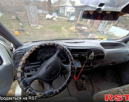 Форд Транзит, объемом двигателя 25 л и пробегом 492 тыс. км за 2400 $, фото 3 на Automoto.ua