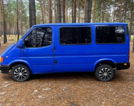 Форд Транзит, объемом двигателя 2.5 л и пробегом 323 тыс. км за 2300 $, фото 1 на Automoto.ua