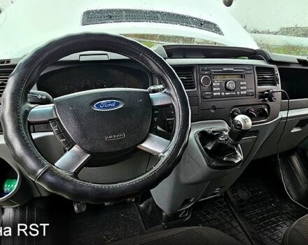 Форд Транзит, объемом двигателя 2.2 л и пробегом 390 тыс. км за 7500 $, фото 6 на Automoto.ua