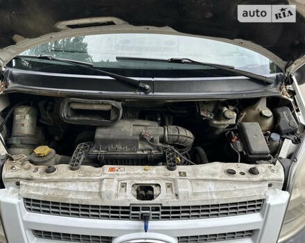 Форд Транзит, объемом двигателя 2.2 л и пробегом 303 тыс. км за 9900 $, фото 52 на Automoto.ua