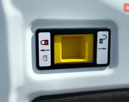 Форд Транзит, об'ємом двигуна 2 л та пробігом 0 тис. км за 57365 $, фото 27 на Automoto.ua
