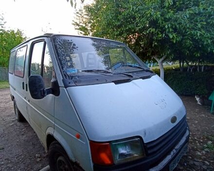 Форд Транзит, объемом двигателя 2.5 л и пробегом 0 тыс. км за 1800 $, фото 1 на Automoto.ua