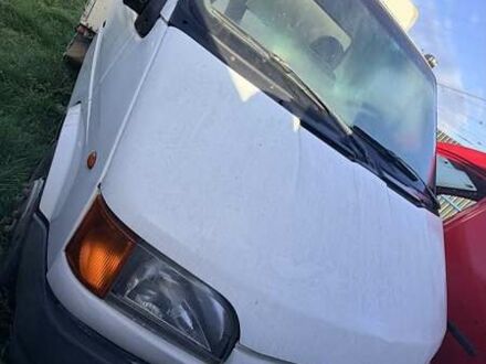 Форд Транзит 1997 в Ужгороде на Automoto.ua Форд Транзит, объемом двигателя 2.5 л и пробегом 700 тыс. км за 5000 $, фото 1 на Automoto.ua