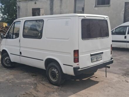 Форд Транзит, об'ємом двигуна 2.5 л та пробігом 300 тис. км за 2350 $, фото 1 на Automoto.ua