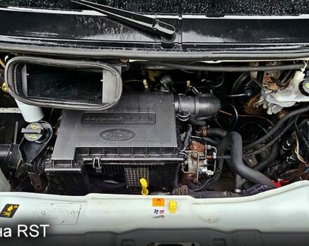 Форд Транзит, об'ємом двигуна 2.2 л та пробігом 390 тис. км за 7500 $, фото 1 на Automoto.ua