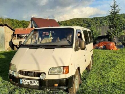 Форд Транзит пасс. 1995 в Тячеве на Automoto.ua Белый Форд Транзит пасс., объемом двигателя 2.5 л и пробегом 310 тыс. км за 4000 $, фото 1 на Automoto.ua