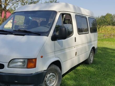 Білий Форд Транзит пас., об'ємом двигуна 2.5 л та пробігом 450 тис. км за 3300 $, фото 1 на Automoto.ua
