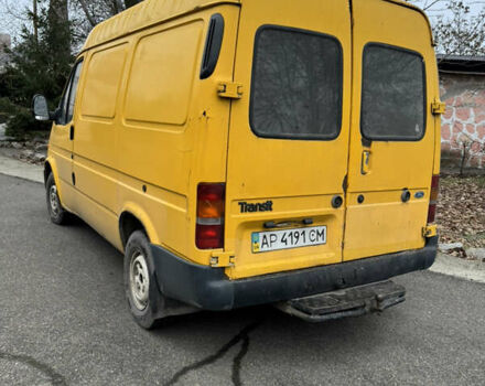 Желтый Форд Транзит, объемом двигателя 2.5 л и пробегом 622 тыс. км за 2300 $, фото 2 на Automoto.ua