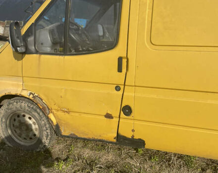 Желтый Форд Транзит, объемом двигателя 2.5 л и пробегом 600 тыс. км за 1800 $, фото 3 на Automoto.ua