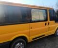 Желтый Форд Транзит, объемом двигателя 2 л и пробегом 300 тыс. км за 4300 $, фото 2 на Automoto.ua