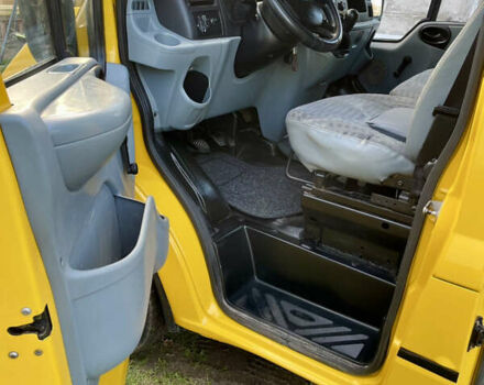 Желтый Форд Транзит, объемом двигателя 2.2 л и пробегом 430 тыс. км за 6850 $, фото 14 на Automoto.ua