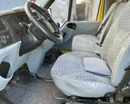 Желтый Форд Транзит, объемом двигателя 2.2 л и пробегом 430 тыс. км за 6850 $, фото 15 на Automoto.ua