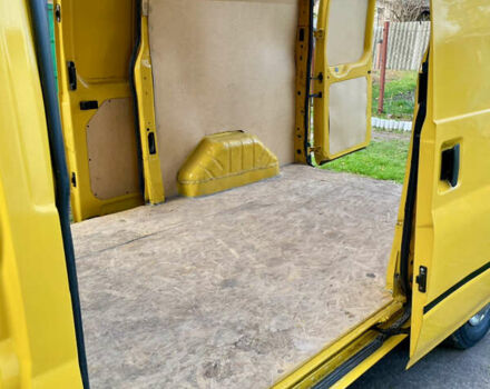 Желтый Форд Транзит, объемом двигателя 2.2 л и пробегом 430 тыс. км за 6850 $, фото 19 на Automoto.ua