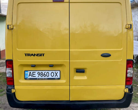 Желтый Форд Транзит, объемом двигателя 2.2 л и пробегом 430 тыс. км за 6850 $, фото 9 на Automoto.ua