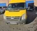 Желтый Форд Транзит, объемом двигателя 2.2 л и пробегом 400 тыс. км за 7400 $, фото 1 на Automoto.ua