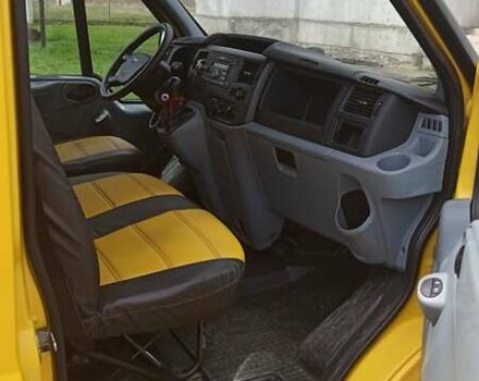 Жовтий Форд Транзит, об'ємом двигуна 2.2 л та пробігом 324 тис. км за 7600 $, фото 5 на Automoto.ua
