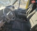 Желтый Форд Транзит, объемом двигателя 2.2 л и пробегом 400 тыс. км за 7400 $, фото 4 на Automoto.ua