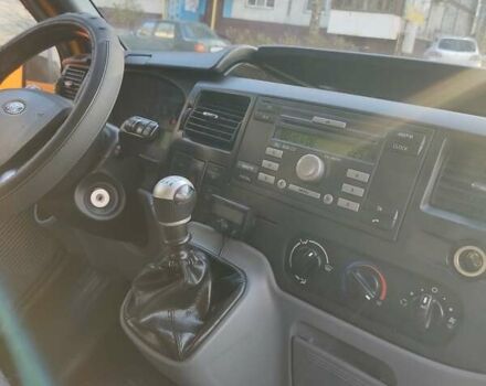 Желтый Форд Транзит, объемом двигателя 2.2 л и пробегом 320 тыс. км за 9000 $, фото 10 на Automoto.ua