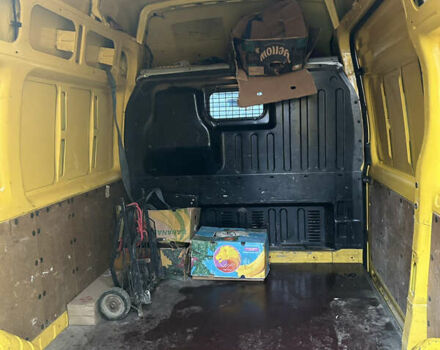 Жовтий Форд Транзит, об'ємом двигуна 2.2 л та пробігом 278 тис. км за 8200 $, фото 13 на Automoto.ua