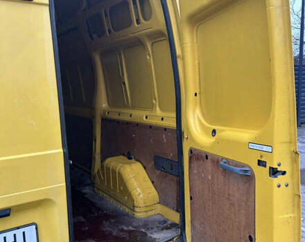 Жовтий Форд Транзит, об'ємом двигуна 2.2 л та пробігом 278 тис. км за 8200 $, фото 12 на Automoto.ua