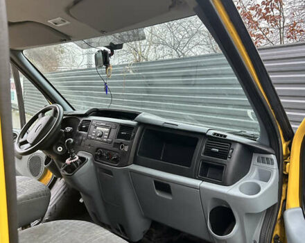 Жовтий Форд Транзит, об'ємом двигуна 2.2 л та пробігом 278 тис. км за 8200 $, фото 9 на Automoto.ua