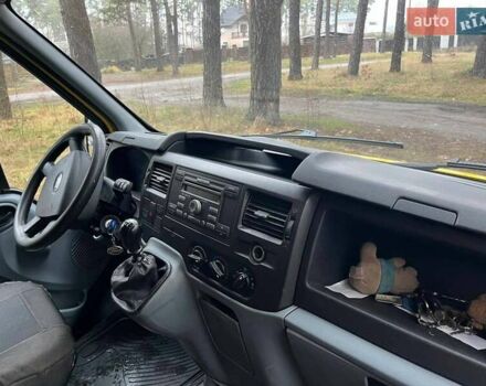 Желтый Форд Транзит, объемом двигателя 2.2 л и пробегом 317 тыс. км за 7500 $, фото 9 на Automoto.ua