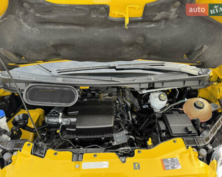 Жовтий Форд Транзит, об'ємом двигуна 2 л та пробігом 214 тис. км за 15300 $, фото 66 на Automoto.ua