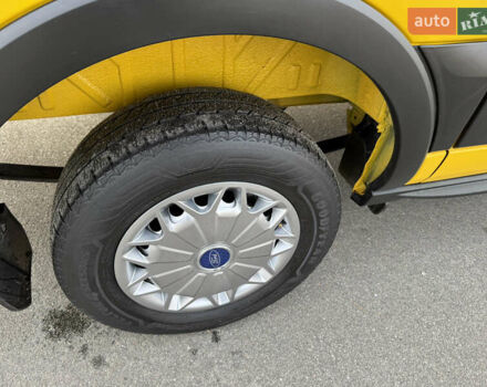 Жовтий Форд Транзит, об'ємом двигуна 2 л та пробігом 214 тис. км за 15300 $, фото 64 на Automoto.ua