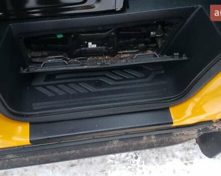 Желтый Форд Транзит, объемом двигателя 2 л и пробегом 230 тыс. км за 18800 $, фото 32 на Automoto.ua