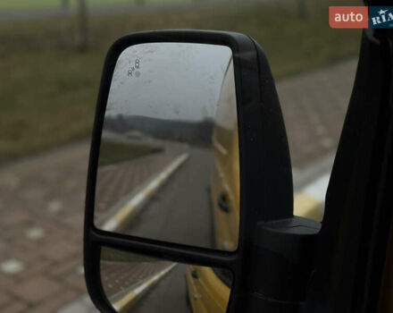 Желтый Форд Транзит, объемом двигателя 2 л и пробегом 270 тыс. км за 15200 $, фото 44 на Automoto.ua