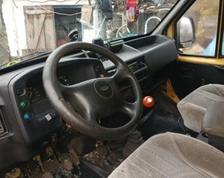 Желтый Форд Транзит, объемом двигателя 2.5 л и пробегом 35 тыс. км за 2000 $, фото 6 на Automoto.ua