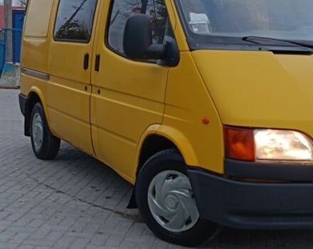 Жовтий Форд Транзит, об'ємом двигуна 3 л та пробігом 300 тис. км за 2700 $, фото 3 на Automoto.ua