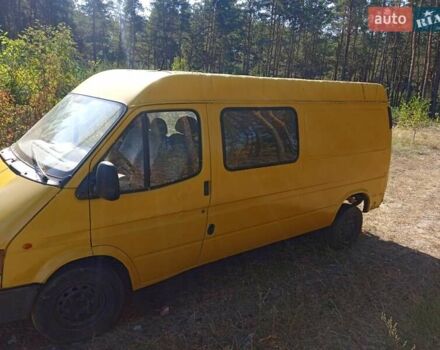 Желтый Форд Транзит, объемом двигателя 2.5 л и пробегом 200 тыс. км за 1600 $, фото 1 на Automoto.ua