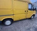Желтый Форд Транзит, объемом двигателя 2.5 л и пробегом 100 тыс. км за 1800 $, фото 1 на Automoto.ua